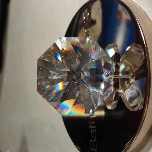 Crystal Clam with pearl. - Picture 4 of 9